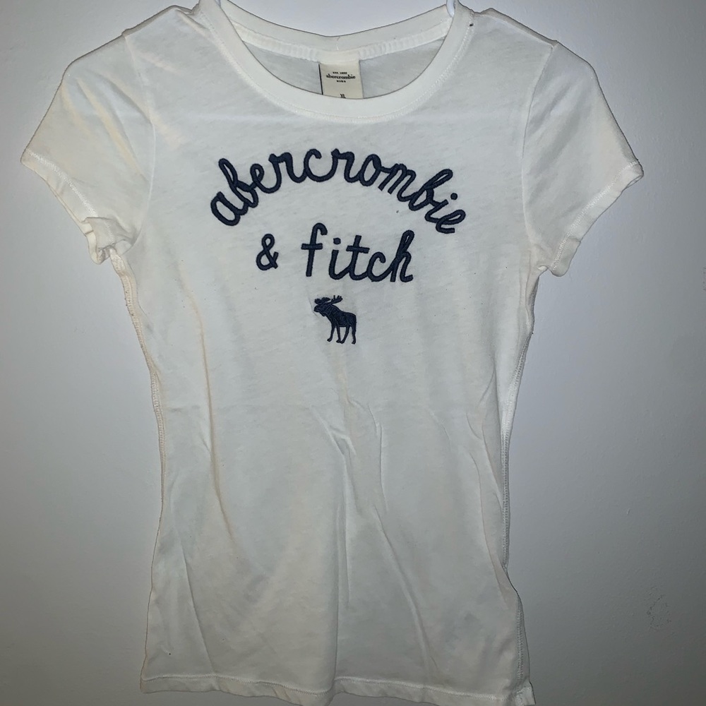 Abercrombie & Fitch Tee Shirt
